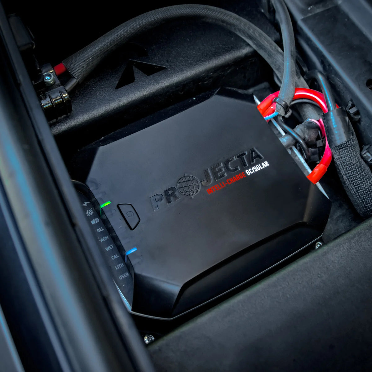 projecta-idc25x-25a-dc-dc-charger
